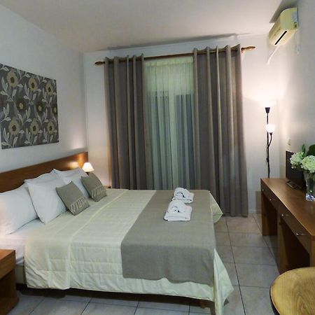 Nikos House Aparthotel Nikíti Kültér fotó