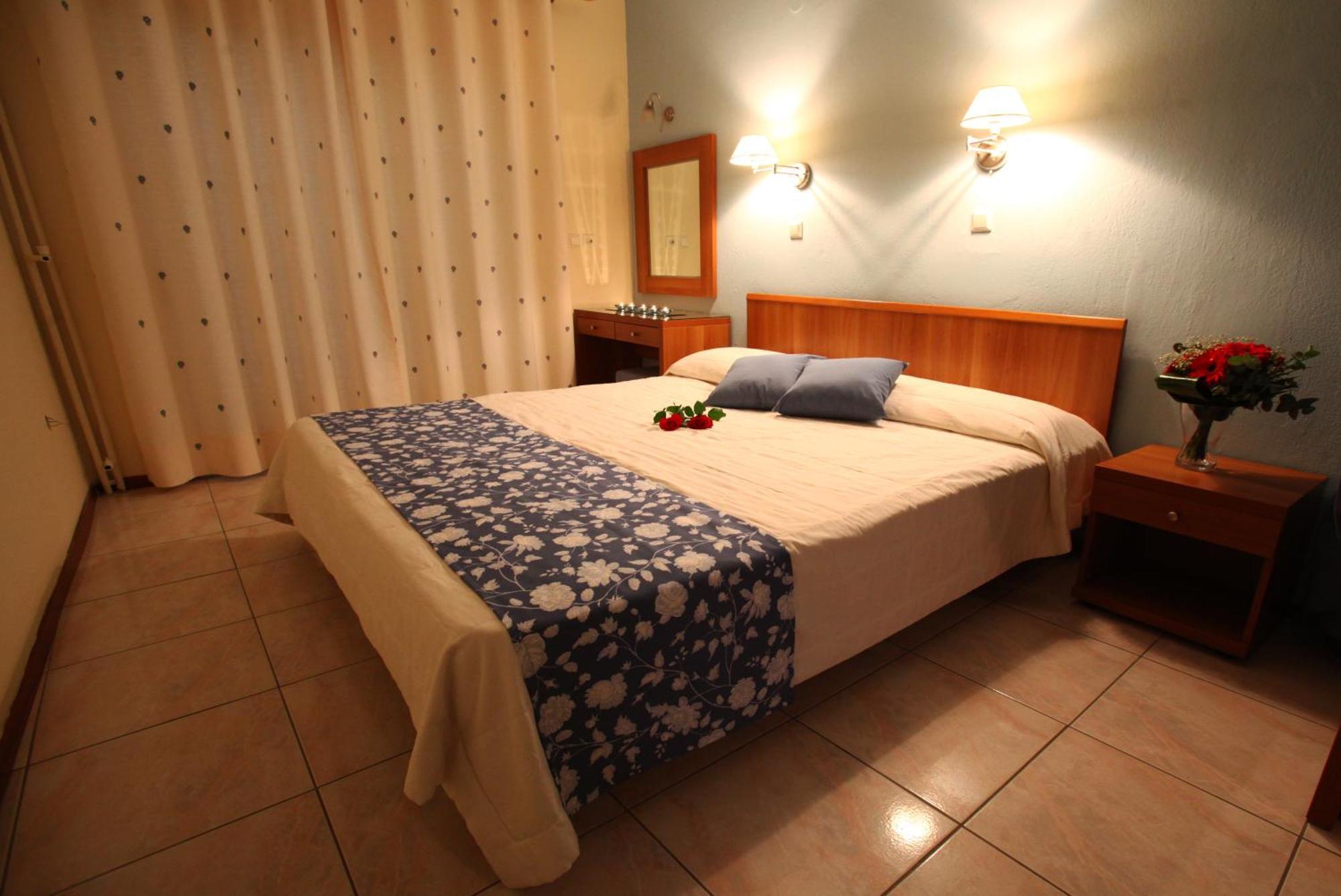 Nikos House Aparthotel Nikíti Szoba fotó