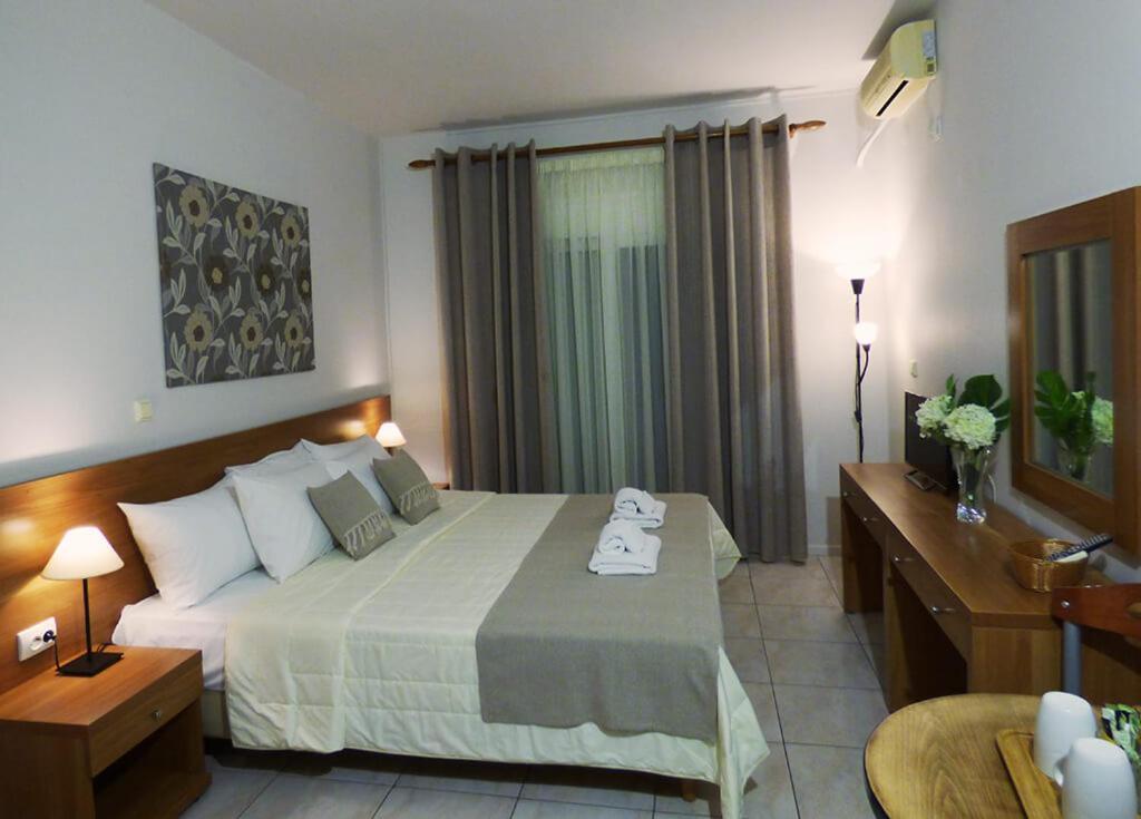 Nikos House Aparthotel Nikíti Kültér fotó